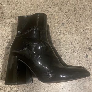 Too shop patent leather bootie
